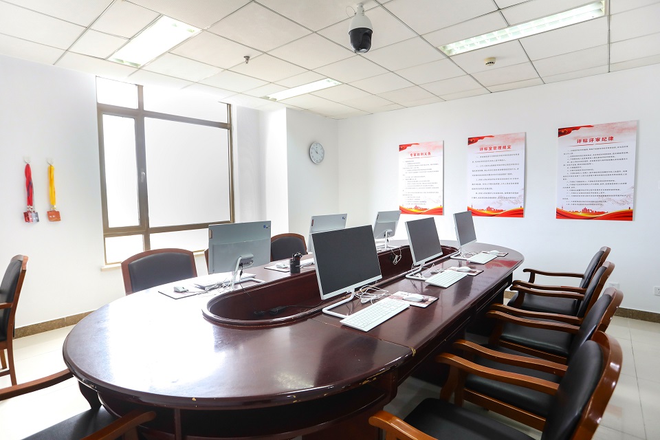 一號評標室（電子化評標室）02